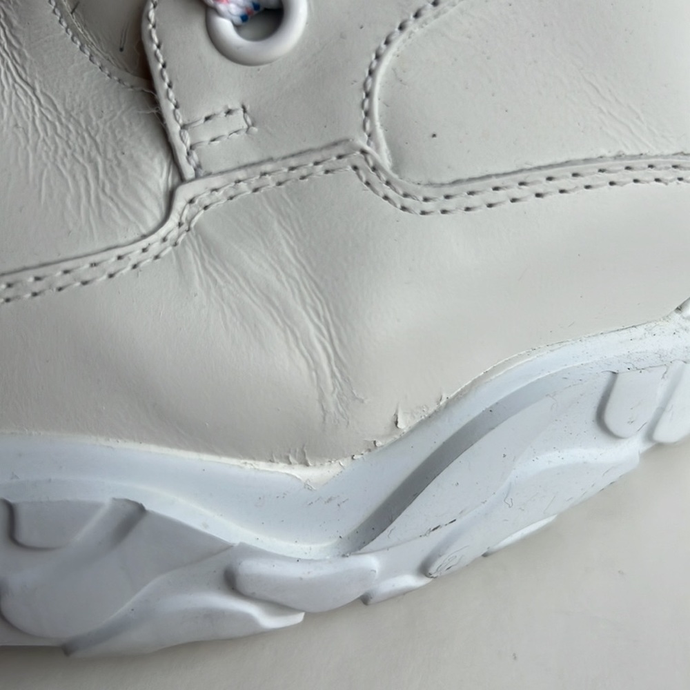 Alexander McQueen Sneaker - Picture 6 of 10